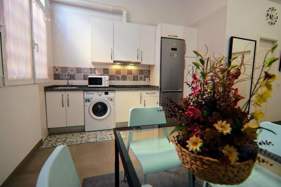 Luminoso apartamento en el corazón de Triana Apartamento Sevilla Exterior foto
